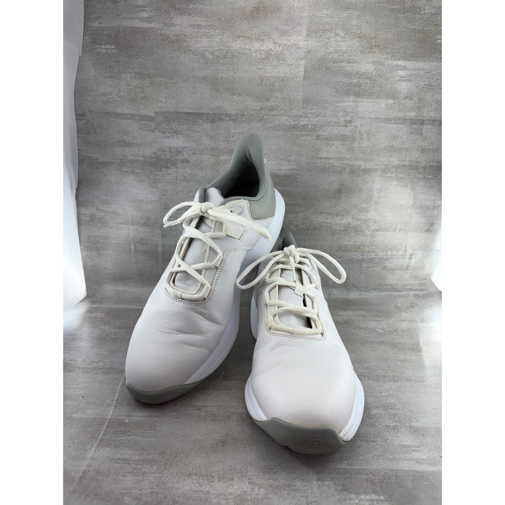 FootJoy Fuel Men Golf Shoes White Grey Spikeless 56924 Size 10M